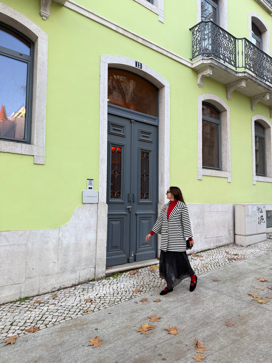 Casaco de riscas preto