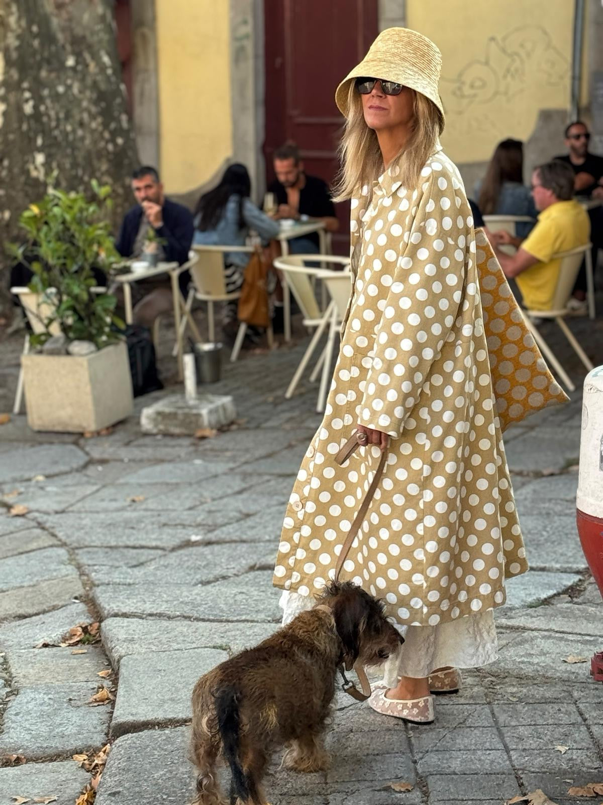Casaco polka dots bege