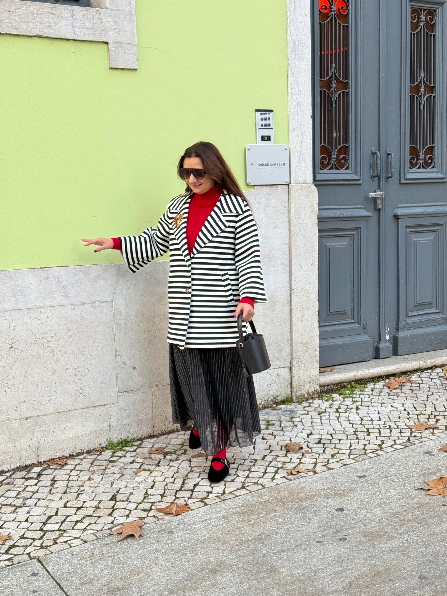 Casaco de riscas preto