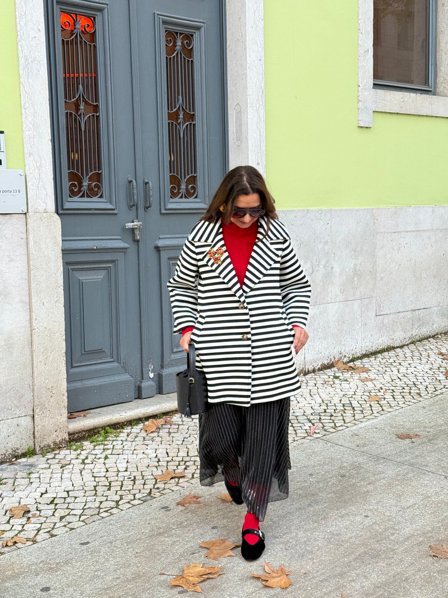 Casaco de riscas preto